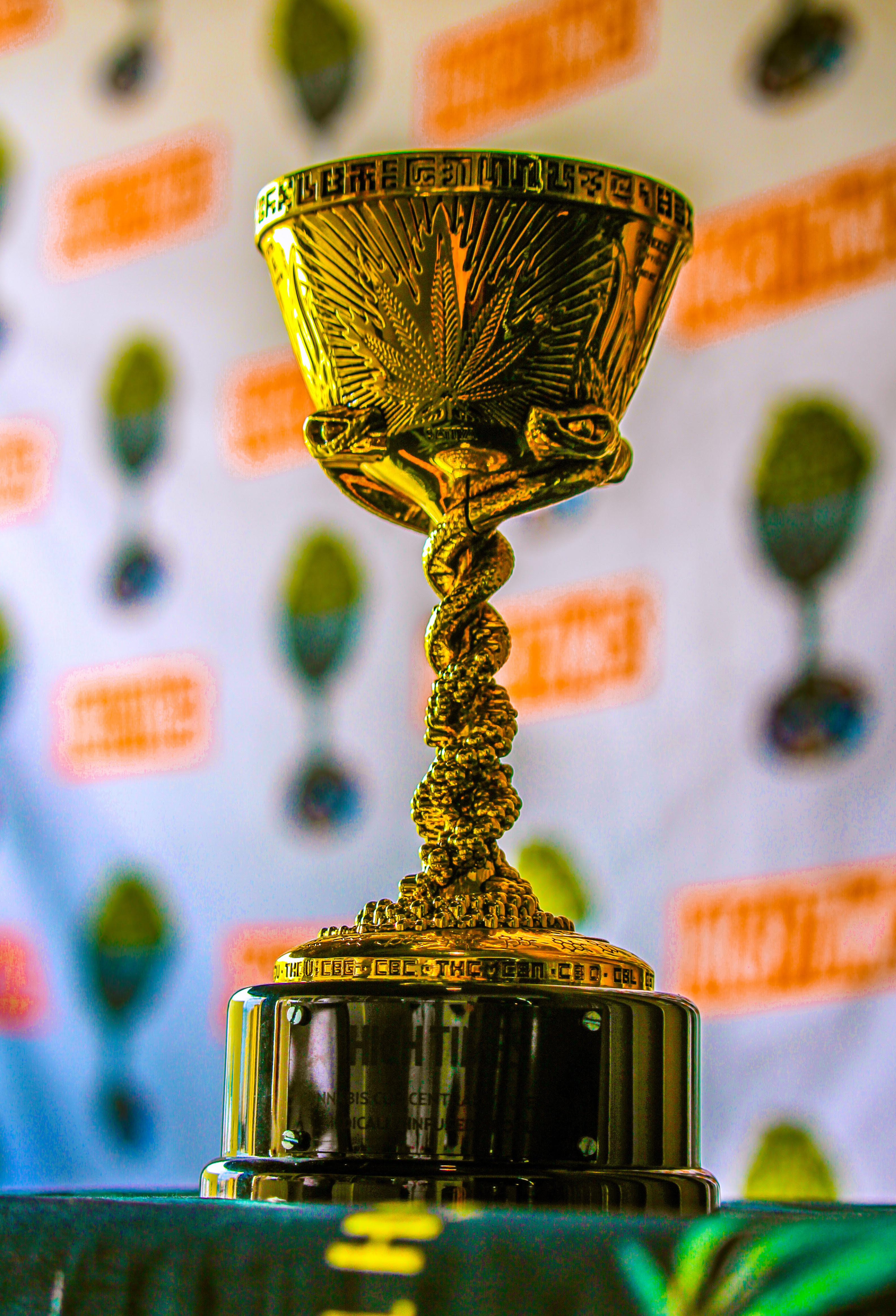 Trofeo dorado de la Cannabis Cup